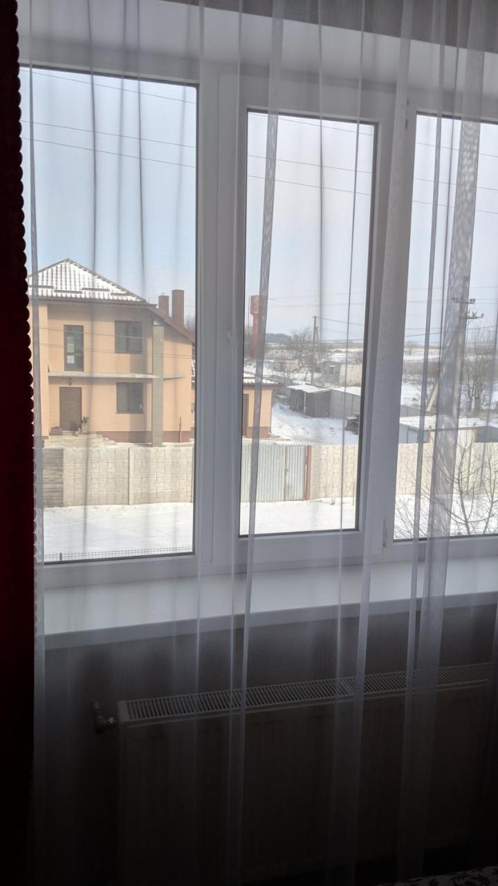 Karavan Hotell Bila Krynytsya  Exteriör bild